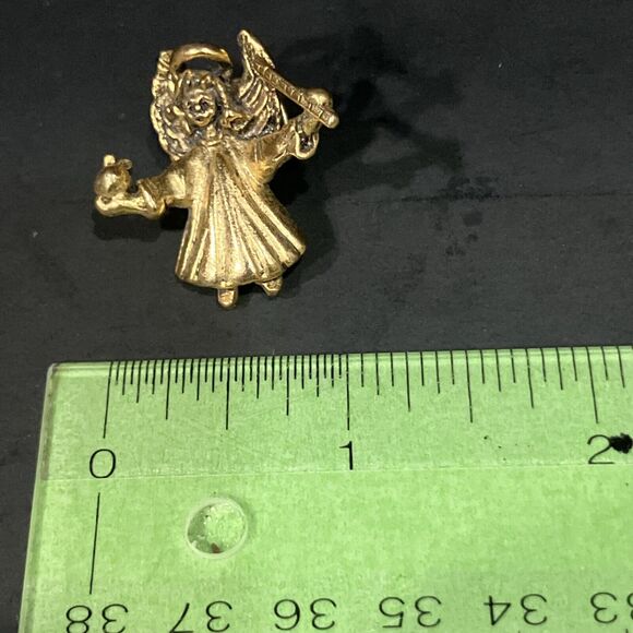 Guardian Angel Apple Ruler Pin, Teacher Appreciation Lapel, Vintage Lapel Pin - Picture 4 of 4